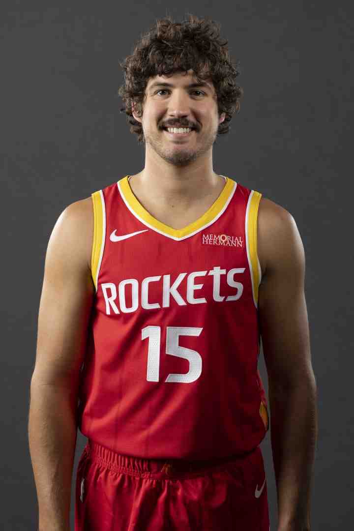 变模样了也变厉害了！谢泼德19分钟贡献16分 扔进4记三分！